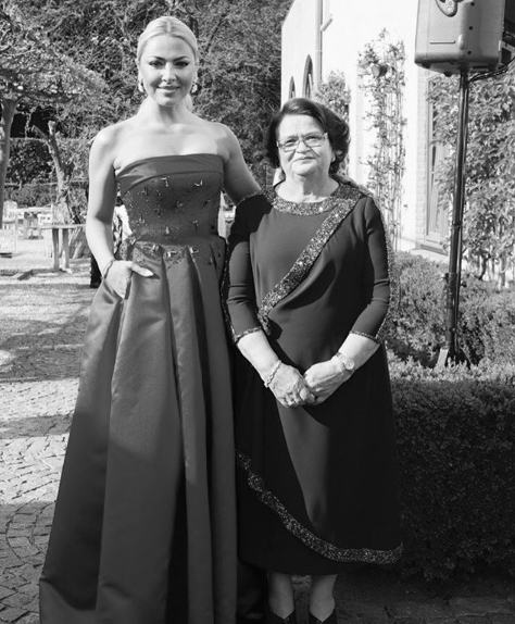 Hadise'nin annesi intihar etti kapıya polis dayandı! - Resim: 2