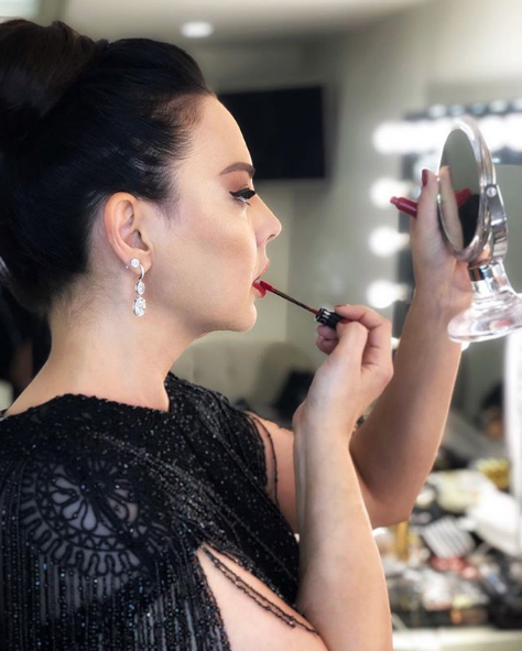 Ebru Gündeş'ten büyük sürpriz ocak sonu geliyor meğer ABD'ye...  - Resim: 3