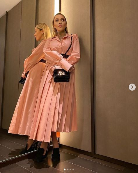 Hadise'den ablası Hülya Açıkgöz'e zehir zemberek sözler! - Resim: 1