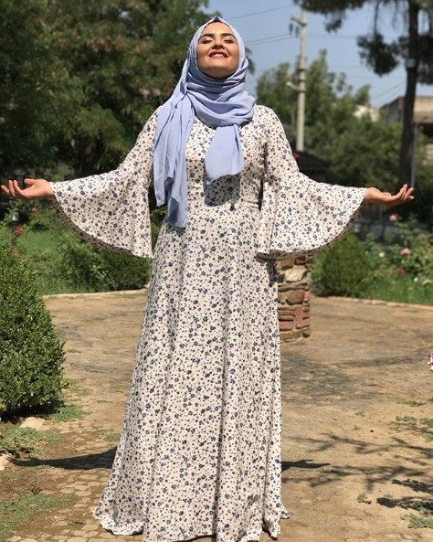 Hanife'ye yırtmaç pahalıya patladı 'Sen müslüman değil süslümansın' - Resim: 2