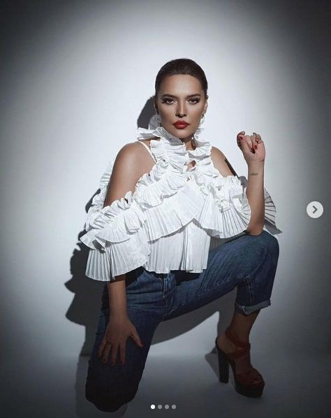 Demet Akalın annesine lüks bir araba alıp 'Artık zengin değilim' açıklaması yaptı - Resim: 3