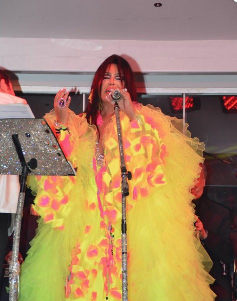 Bülent Ersoy: Deri ayakkabı giyenin ayaklarını parçalarım! - Resim: 1