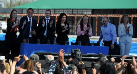 Devlet Başkanı tayt giyerse - Resim: 2