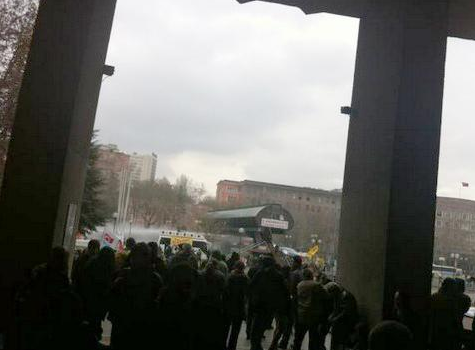 Ankara savaş alanına döndü - Resim: 2