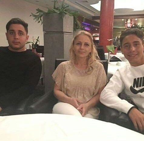 Annesi Güzela Bekirov evlendi Emre Mor düğüne katılmadı - Resim: 2