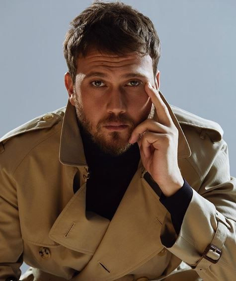 Aras Bulut İynemli'nin son paylaşımı sosyal medyayı salladı! - Resim: 1