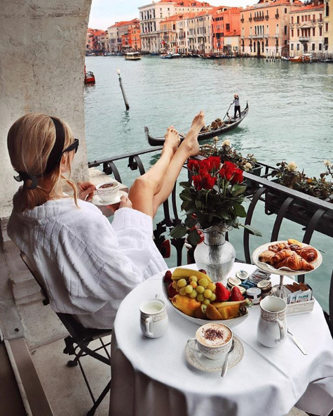 Bildiğiniz bütün nineleri unutun sizin bildiğinizden çok başka - Resim: 3