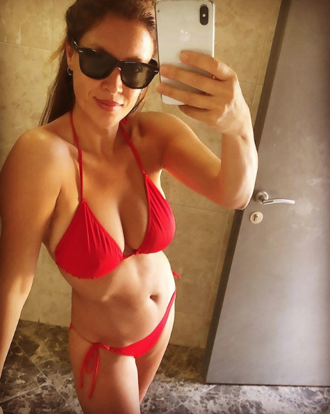 Tuğba Ekinci coştu! Mayolu pozları ortalığı yıktı geçti - Resim: 2