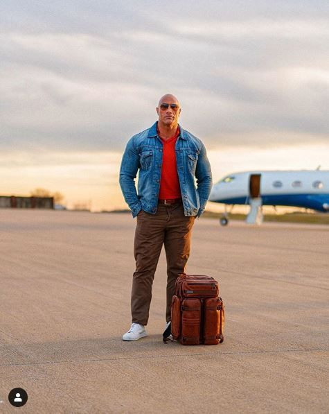 Dwayne Johnson'dan kötü haber! Red Notice koronavirüsten dolayı ertelendi - Resim: 4