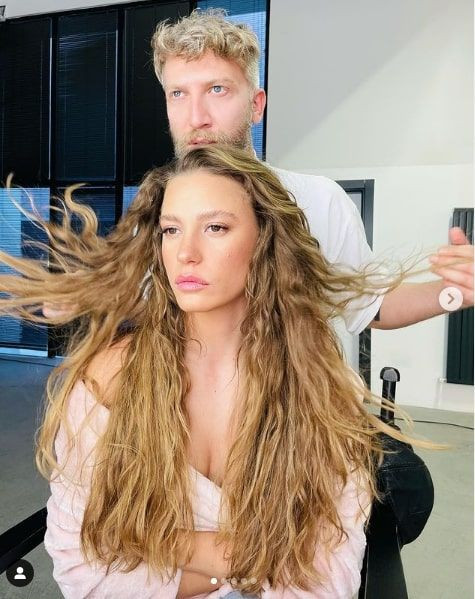 Gündeme bomba gibi düşen aşk iddiası Serenay Sarıkaya'yı çıldırttı bakın ne yazdı - Resim: 4