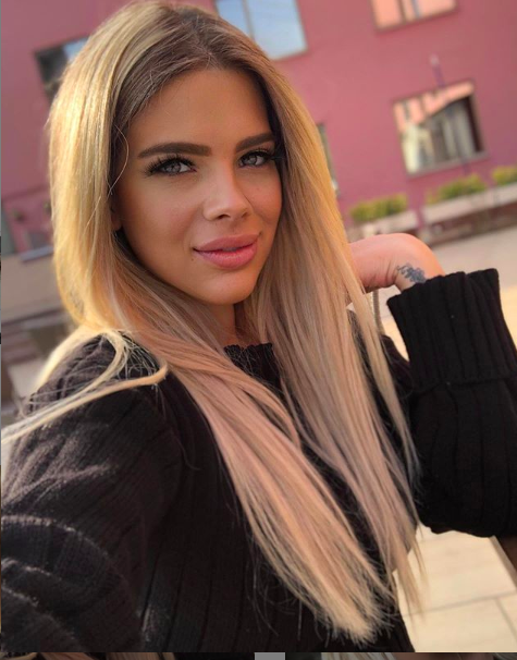 Damla Erşubaşı eşi kimdir Mustafa Can Kese ne iş yapıyor? - Resim: 1