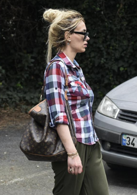 Cicişler saç saça baş başa birbirine girdiler kan döküldü! - Resim: 4