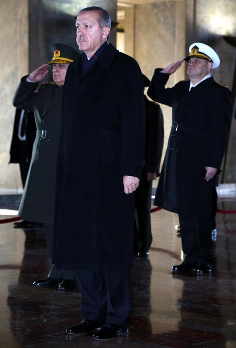 Erdoğan ve Özel'den neşeli pozlar - Resim: 4