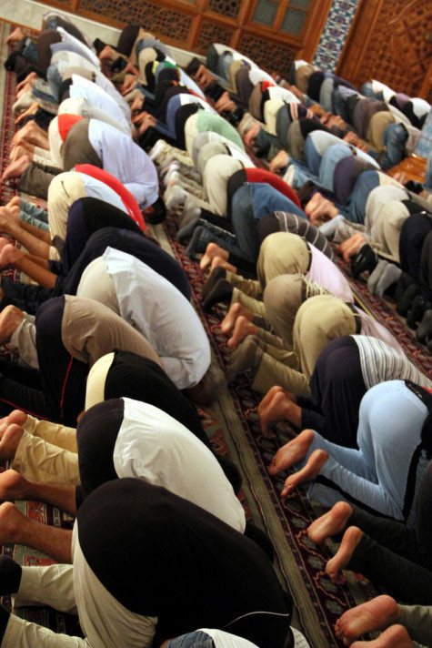 Camiler doldu taştı - Resim: 2