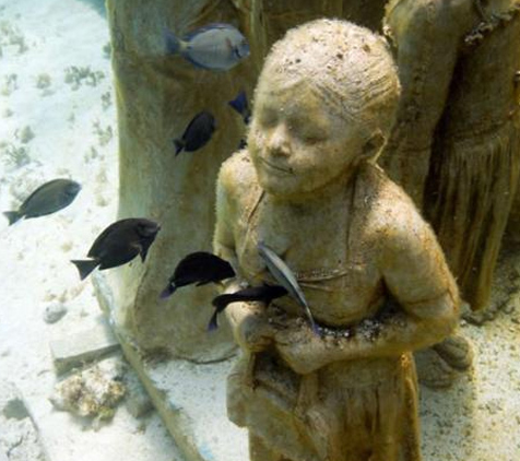 Denizin dibinden ürküten mazara - Resim: 3