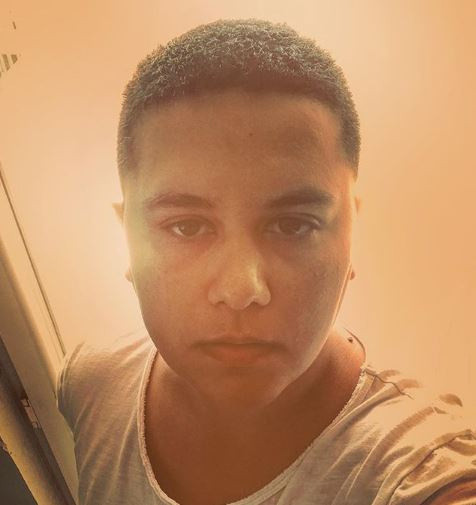 Aybike Esin Tumluer kimdir yaşı kaç erkek oldu son hali nasıl? - Resim: 2