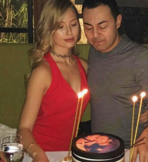 Kürtaj olduğu söylenen Serdar Ortaç'ın eşi Chloe'den bebek açıklaması! - Resim: 1