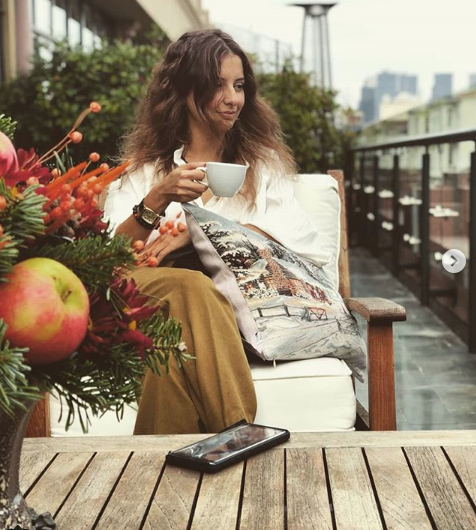 Bir dönem gençlerin sevgilisi olan 'Hepsi' grubu güzelinin yaşadığı yere bakın - Resim: 3