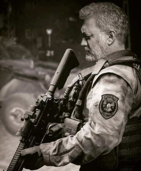 FOX TV'nin Savaşçı dizisine Tamer Karadağlı'dan sonra Survivor yıldızı da geldi - Resim: 2