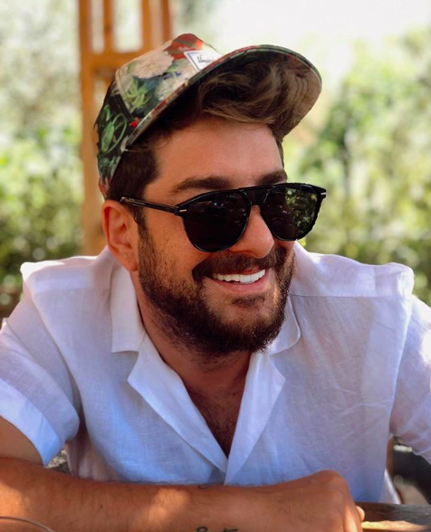 Enis Arıkan sevgilisi var mı annesi Selma Teyze kimdir? - Resim: 3