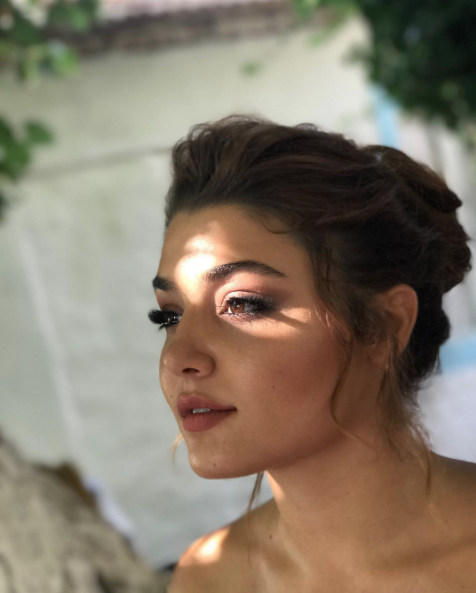 Hande Erçel'in yeni sevgilisine bakın gönlünü iş adamına kaptırdı - Resim: 2