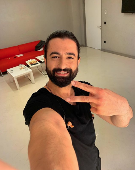 Mekan çalışanına küfür ve tehdit ettiği iddia edildi! Koray Avcı yalanladı! - Resim: 1