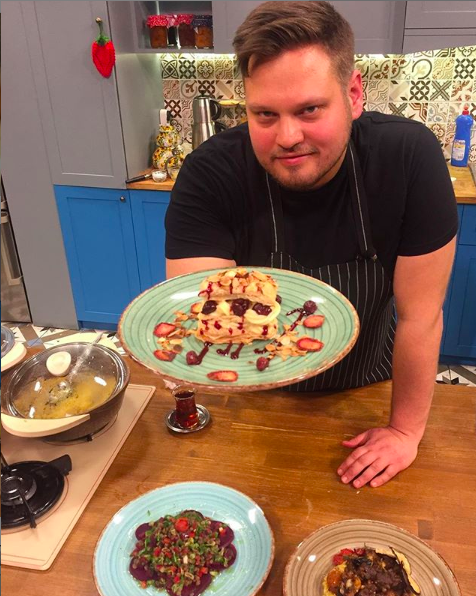 Batuhan Öner kimdir Masterchef Batuhan yaşı kaç ablası çok ünlü oyuncu - Resim: 2