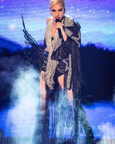 Lady Gaga'nın milyon dolarlık şapkası - Resim: 1