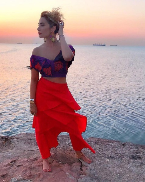 Sıla Ahmet Kural el ele bakın nasıl yakalandılar  - Resim: 4