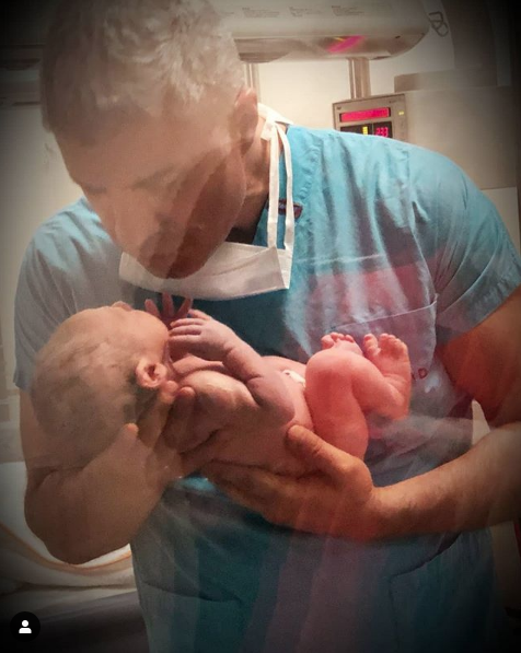 İstanbullu Gelin bitti sahnelere geri döndü Özcan Deniz'in Kıbrıs istekleri yok artık dedirtti - Resim: 3