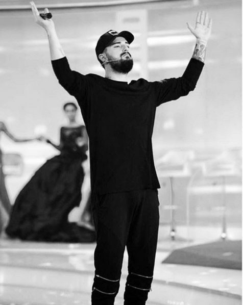 İdo Tatlıses hastaneye kaldırıldı! Kolunda serumla... - Resim: 2