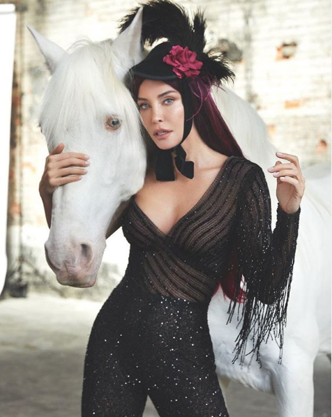 Deniz Akkaya annesinin cenaze töreni saatini paylaşmamıştı açıklama geldi - Resim: 4