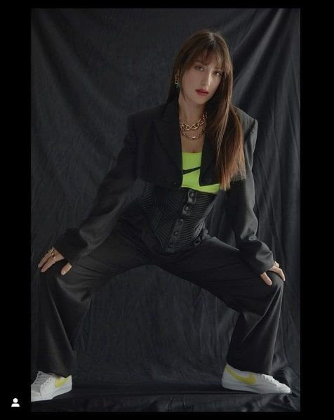 Hazal Kaya Aşk-ı Memnu fotoğrafını Instagram'da 11 sene sonra itiraflarla beraber paylaştı - Resim: 4