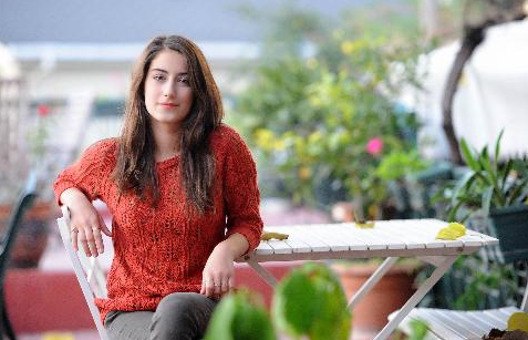 Işıltısı ekrandan taşan güzeller - Resim: 4