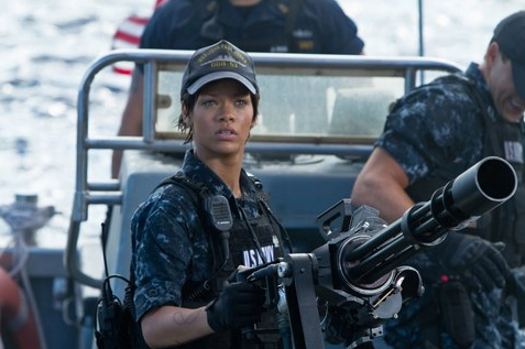 O şimdi asker - Resim: 4