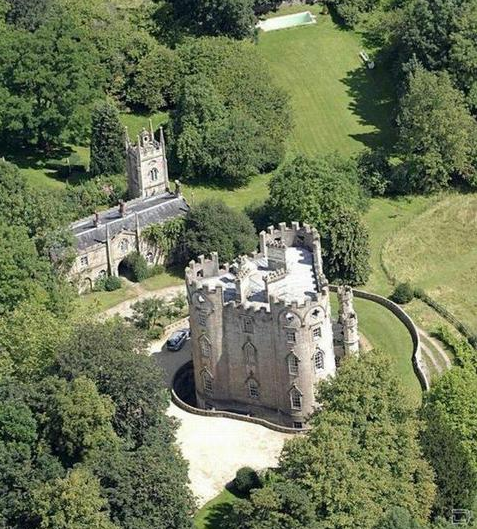 Nicolas Cage'nin muhteşem kalesi... - Resim: 2