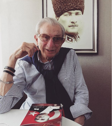 Usta sanatçı Haldun Dormen destekle yürüyor! Son hali görenleri şaşırttı - Resim: 1