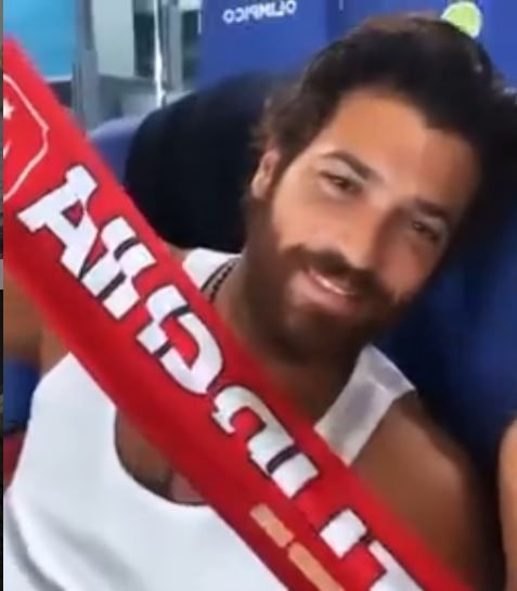 Türkiye-İtalya maçında Can Yaman'dan olay tepki! - Resim: 2