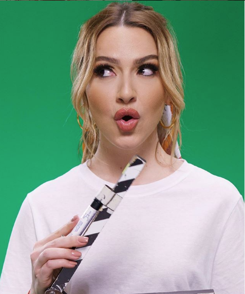 Hadise'den Ramazan bayramında dudak uçuklatan rakam - Resim: 1