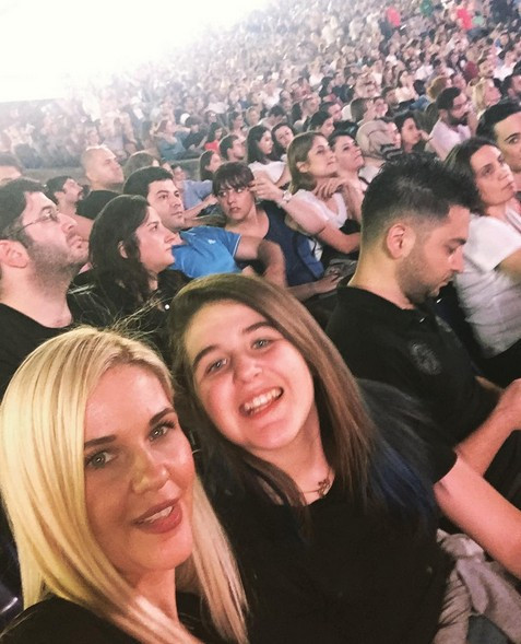 Eski manken Emine Ün'ün ev haline bakın! - Resim: 4