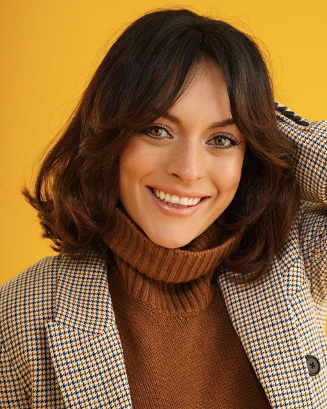 Organize İşler'in Lerzan'ı Ezgi Mola gönlünü bakın kime kaptırdı! - Resim: 2