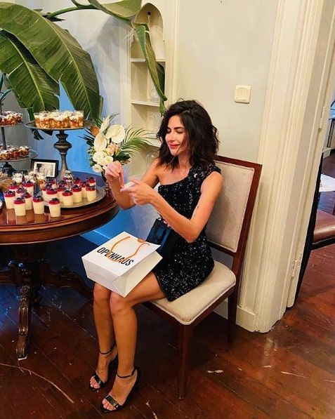 FOX TV Yasak Elma'nın Şahika'sı Nesrin Cavadzade çıplak fotoğrafların sergisinde ısrarcı - Resim: 4