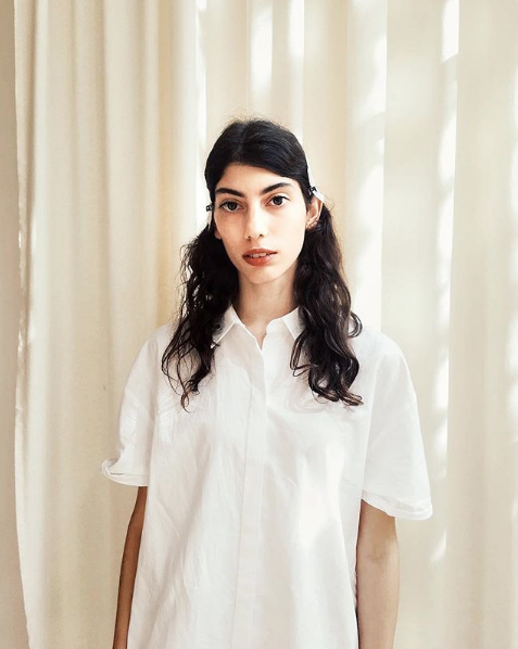 Dünyaca ünlü defileye çıkan ilk ve tek Türk Öykü Baştaş kimdir? - Resim: 1