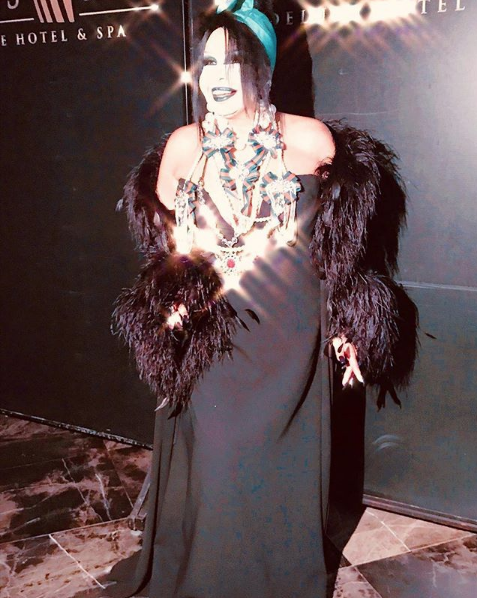 Bülent Ersoy'un bronz teninin sırrı çözüldü! Diva'nın olay olan bronz ten itirafı - Resim: 3