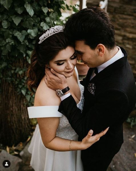 Derin göğüs dekoltesi takipçilerini çıldırttı! Ünlü fenomen Hanife Gürdal'ın dekolteli pozları - Resim: 4