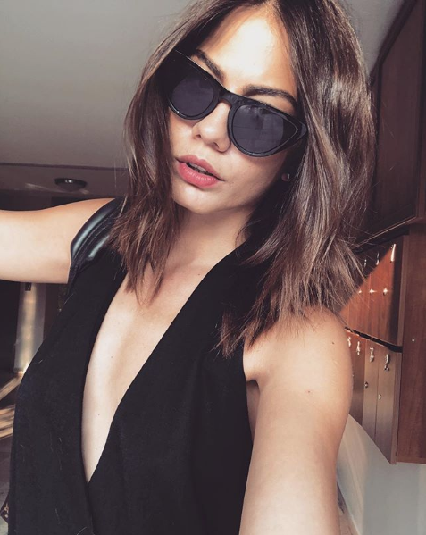 Demet Özdemir'in hiç bilinmeyen görüntüleri ortaya çıktı! - Resim: 2