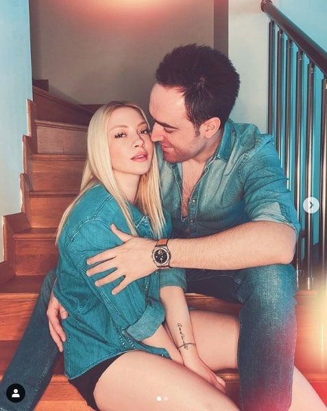 Ece Seçkin yeni imajını iddialı pozlarıyla beraber paylaştı herkesi hayran bıraktırdı - Resim: 1