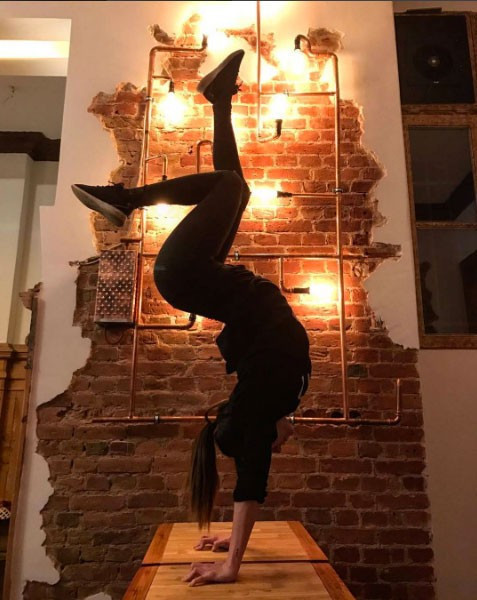 Survivor Berna Canbeldek'in seksi pozları çıktı - Resim: 4