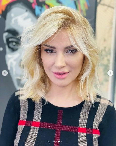 Songül Karlı'nın bornozlu pozları Instagram'a damga vurdu spor pozları da olaydı - Resim: 3