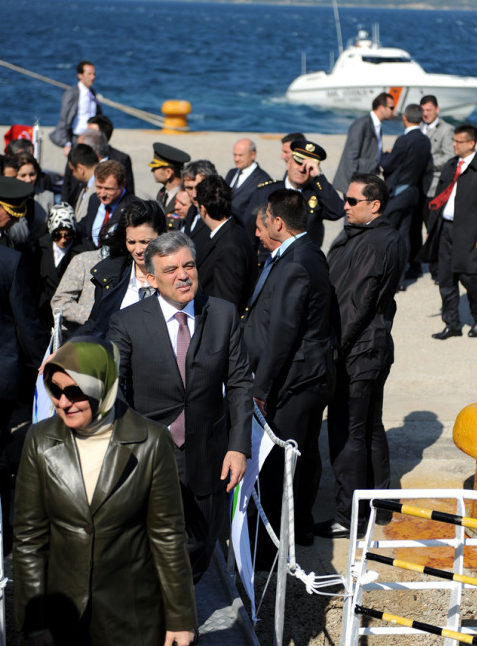 Gül çiftine elleriyle kahve pişirdi - Resim: 4